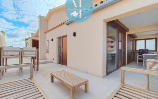 Atico con vistas al mar en El Toro - Port Adriano