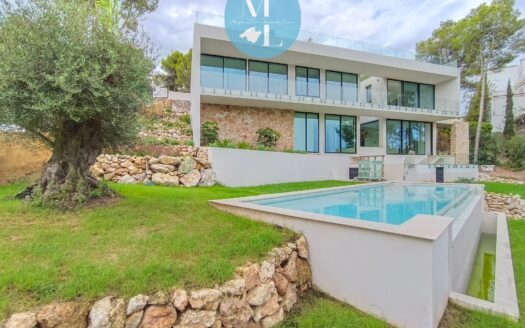 Neubau Luxus Villa in Santa Ponca – Infinity-Pool & Panoramablick