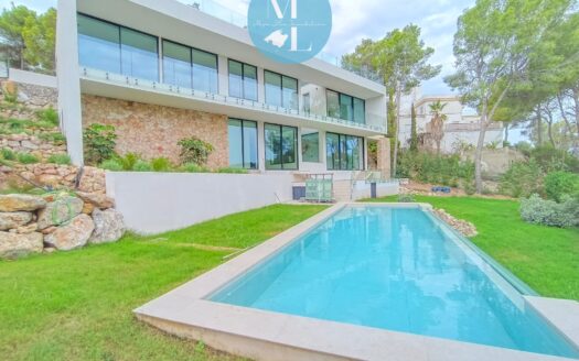 Neubau Luxus Villa in Santa Ponca – Infinity-Pool & Panoramablick