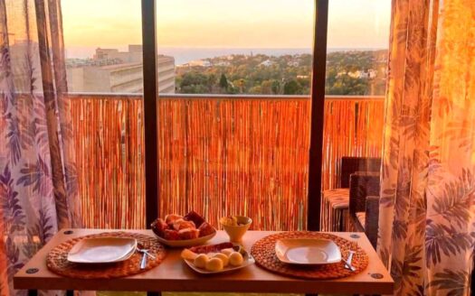 Encantador estudio en Cales de Mallorca con fantásticas vistas al mar - perfecta inversión en la costa este de Mallorca.