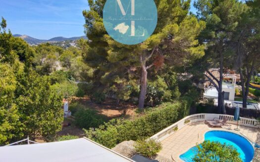 Casa adosada mediterránea con vistas al mar y piscina privada en Santa Ponsa