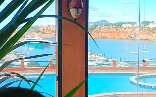 Traumwohnung mit spektakulärem Meerblick – Luxus & Design in Port Adriano