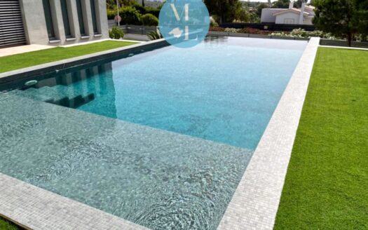 Exklusive Designer-Villa mit Meerblick in Nova Santa Ponsa