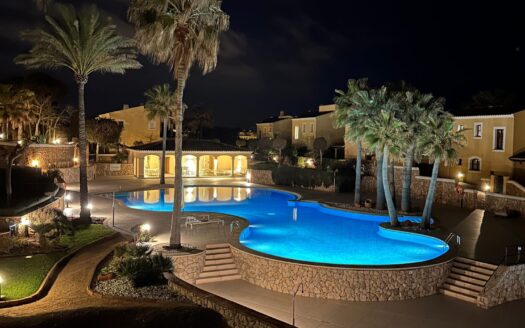 Exklusive Duplex-Penthouse mit Meerblick in Nova Santa Ponsa
