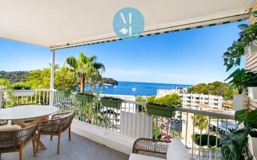 Moderne Wohnung mit Meerblick in Santa Ponsa